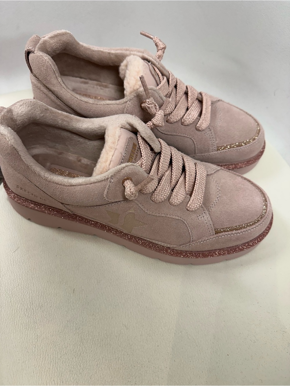 Skechers Street Hikers Retrograde Pink Suede Glitter Sneakers Women’s 9.5 - Picture 2 of 8